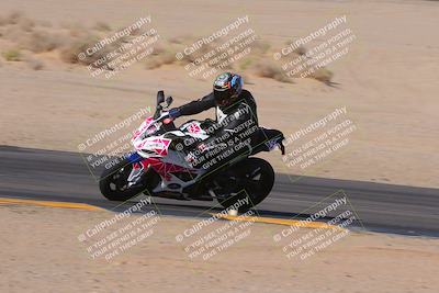 media/Dec-10-2023-SoCal Trackdays (Sun) [[0ce70f5433]]/Turn 9 Inside Set 2 (1115am)/